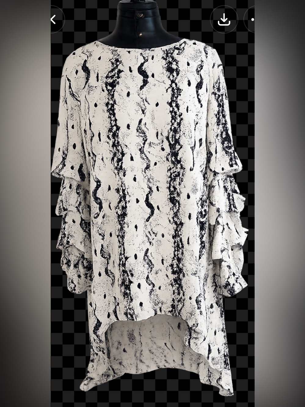 P..LUCA MILANO HI LOW ANIMAL PRINT TOP Size Large New has tiered Ruffle sleeve